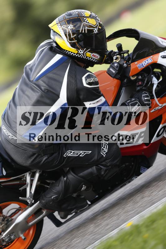/53 16.09.2025 Track Day Domi Aegerter ADR/Gruppe gelb/105